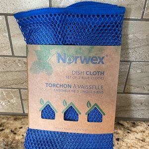 ONE Norwex Dish Cloth, Blue. New with packaging.